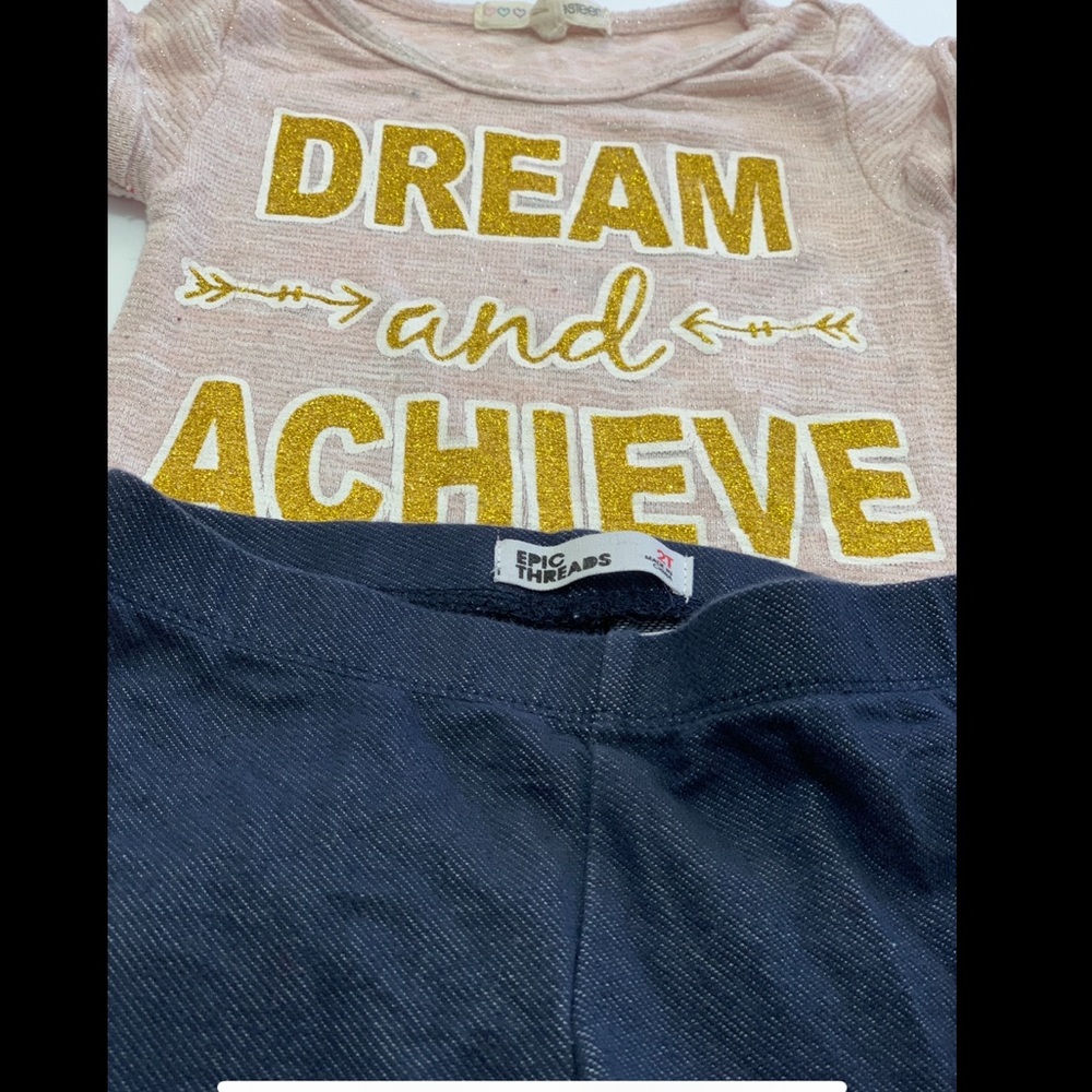 3 lot 2t clothes for girls
